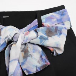 凯撒正品LUSEFA12301时尚韩版修身热裤淑女休闲短靴裤 新品